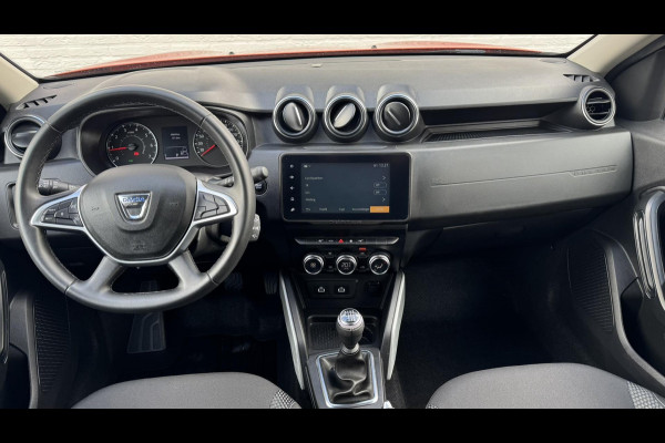 Dacia Duster 1.3 TCe Prestige Achteruitrijcamera Cruisecontrol Climatecontrol LED Apple / Android all-season banden Dodehoek Dacia Duster 1.3 TCe Prestige Achteruitrijcamera Cruisecontrol Climatecontrol LED Apple / Android all-season banden Dodehoek