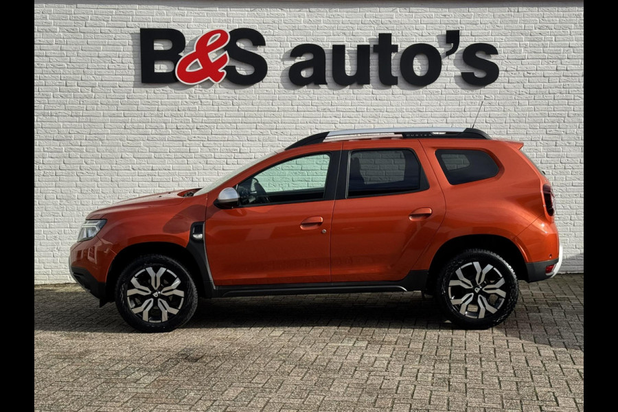 Dacia Duster 1.3 TCe Prestige Achteruitrijcamera Cruisecontrol Climatecontrol LED Apple / Android all-season banden Dodehoek Dacia Duster 1.3 TCe Prestige Achteruitrijcamera Cruisecontrol Climatecontrol LED Apple / Android all-season banden Dodehoek