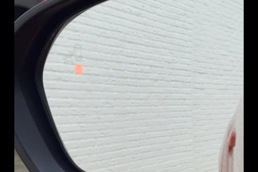 Dacia Duster 1.3 TCe Prestige Achteruitrijcamera Cruisecontrol Climatecontrol LED Apple / Android all-season banden Dodehoek Dacia Duster 1.3 TCe Prestige Achteruitrijcamera Cruisecontrol Climatecontrol LED Apple / Android all-season banden Dodehoek