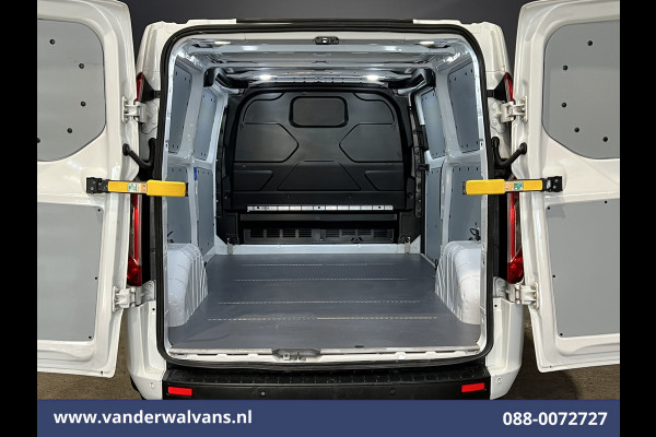 Ford Transit Custom 2.0 TDCI L2H1 Euro6 Airco | Camera | Navigatie | LED | Android Auto | Cruisecontrol | Stoelverwarming 2800kg trekvermogen, Verwarmde voorruit, Parkeersensoren, Bijrijdersbank