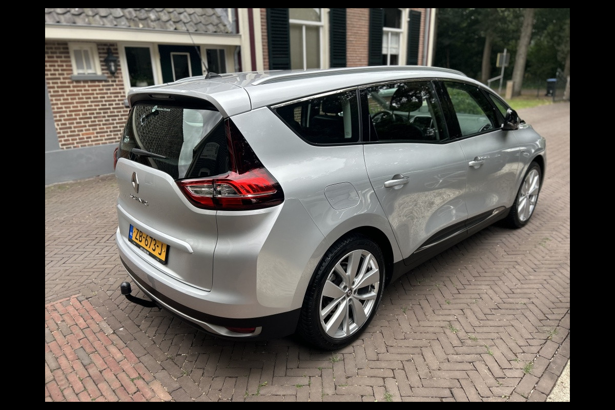 Renault Grand Scénic 1.3 TCe Limited 7-Persoons Navi, Trekhaak, 1e Eigenaar Renault Grand Scénic 1.3 TCe Limited 7-Persoons Navi, Trekhaak, 1e Eigenaar