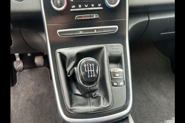 Renault Grand Scénic 1.3 TCe Limited 7-Persoons Navi, Trekhaak, 1e Eigenaar Renault Grand Scénic 1.3 TCe Limited 7-Persoons Navi, Trekhaak, 1e Eigenaar