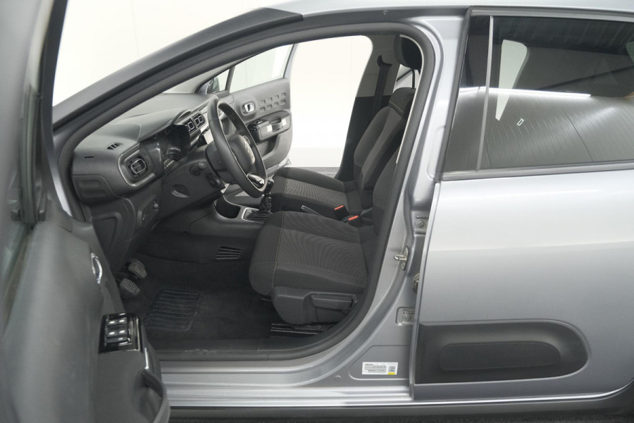Citroën C3 PureTech 110 Max | Keyless entry/start | Camera | Navigatie | Parkeersensoren | Apple Carplay Citroën C3 PureTech 110 Max | Keyless entry/start | Camera | Navigatie | Parkeersensoren | Apple Carplay