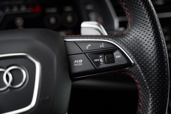Audi RSQ8 4.0 TFSI quattro - RS Dynamic + | Design Pakket | Panorama | B&O | Elek. Trekhaak Audi RSQ8 4.0 TFSI quattro - RS Dynamic + | Design Pakket | Panorama | B&O | Elek. Trekhaak