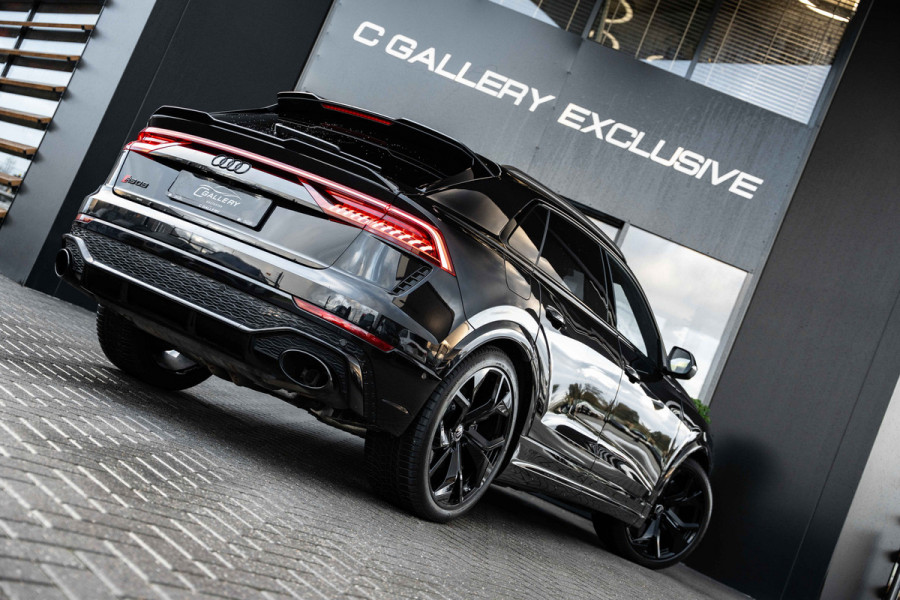 Audi RSQ8 4.0 TFSI quattro - RS Dynamic + | Design Pakket | Panorama | B&O | Elek. Trekhaak Audi RSQ8 4.0 TFSI quattro - RS Dynamic + | Design Pakket | Panorama | B&O | Elek. Trekhaak