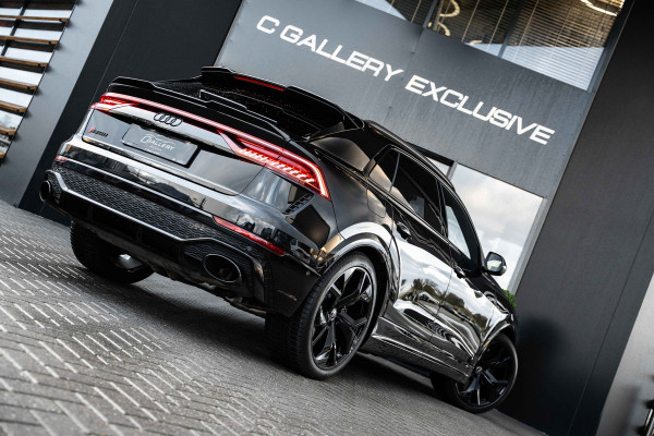 Audi RSQ8 4.0 TFSI quattro - RS Dynamic + | Design Pakket | Panorama | B&O | Elek. Trekhaak Audi RSQ8 4.0 TFSI quattro - RS Dynamic + | Design Pakket | Panorama | B&O | Elek. Trekhaak