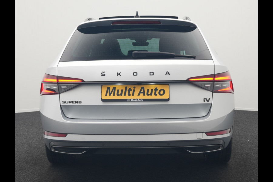 Škoda Superb Combi 1.4 TSI iV Sportline Plug In Hybrid 218pk Dealer O.H PHEV | Trekhaak Af Fabriek | Panodak | Adaptive Cruise | Camera | Alcantara Sportstoelen Memory & Verwarmd | Apple Carplay | Navigatie | Crystal LED | Sportstuur Vewarmd | Virtual | DAB |