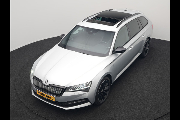 Škoda Superb Combi 1.4 TSI iV Sportline Plug In Hybrid 218pk Dealer O.H PHEV | Trekhaak Af Fabriek | Panodak | Adaptive Cruise | Camera | Alcantara Sportstoelen Memory & Verwarmd | Apple Carplay | Navigatie | Crystal LED | Sportstuur Vewarmd | Virtual | DAB |
