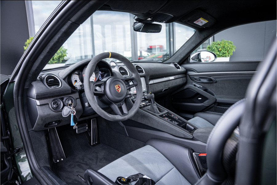 Porsche 718 GT4 RS - Origineel NL | 3 jaar Porsche Approved | Volledig XPEL | Weissach | Oakgreenmetallic | Keramisch | Carbon | Sport Chrono + Porsche 718 GT4 RS - Origineel NL | 3 jaar Porsche Approved | Volledig XPEL | Weissach | Oakgreenmetallic | Keramisch | Carbon | Sport Chrono +