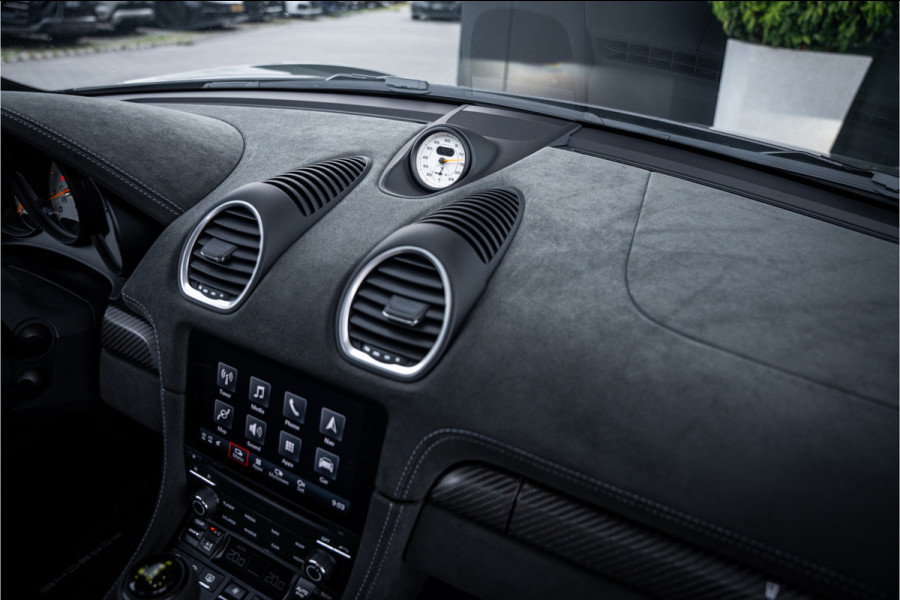 Porsche 718 GT4 RS - Origineel NL | 3 jaar Porsche Approved | Volledig XPEL | Weissach | Oakgreenmetallic | Keramisch | Carbon | Sport Chrono + Porsche 718 GT4 RS - Origineel NL | 3 jaar Porsche Approved | Volledig XPEL | Weissach | Oakgreenmetallic | Keramisch | Carbon | Sport Chrono +