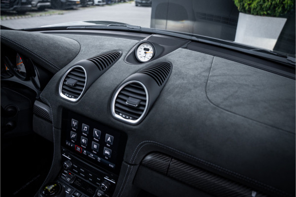 Porsche 718 GT4 RS - Origineel NL | 3 jaar Porsche Approved | Volledig XPEL | Weissach | Oakgreenmetallic | Keramisch | Carbon | Sport Chrono + Porsche 718 GT4 RS - Origineel NL | 3 jaar Porsche Approved | Volledig XPEL | Weissach | Oakgreenmetallic | Keramisch | Carbon | Sport Chrono +