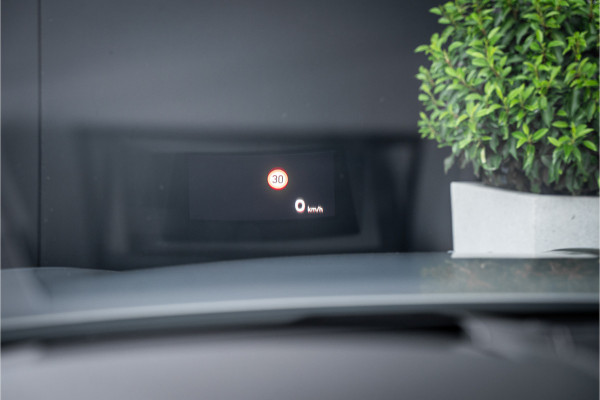 Bentley Continental GT 4.0 V8 - Mulliner | Naim Audio | Rotating Display | Carbon Bentley Continental GT 4.0 V8 - Mulliner | Naim Audio | Rotating Display | Carbon