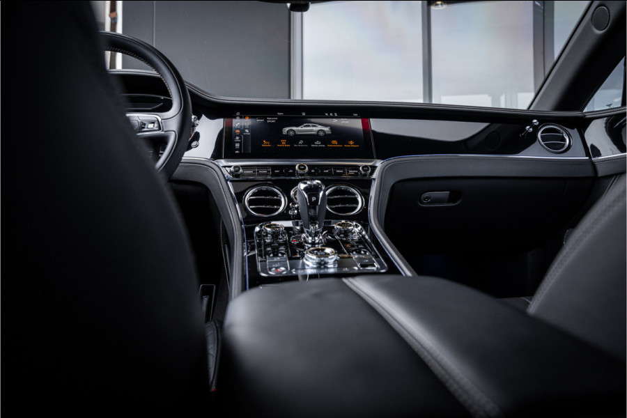 Bentley Continental GT 4.0 V8 - Mulliner | Naim Audio | Rotating Display | Carbon Bentley Continental GT 4.0 V8 - Mulliner | Naim Audio | Rotating Display | Carbon