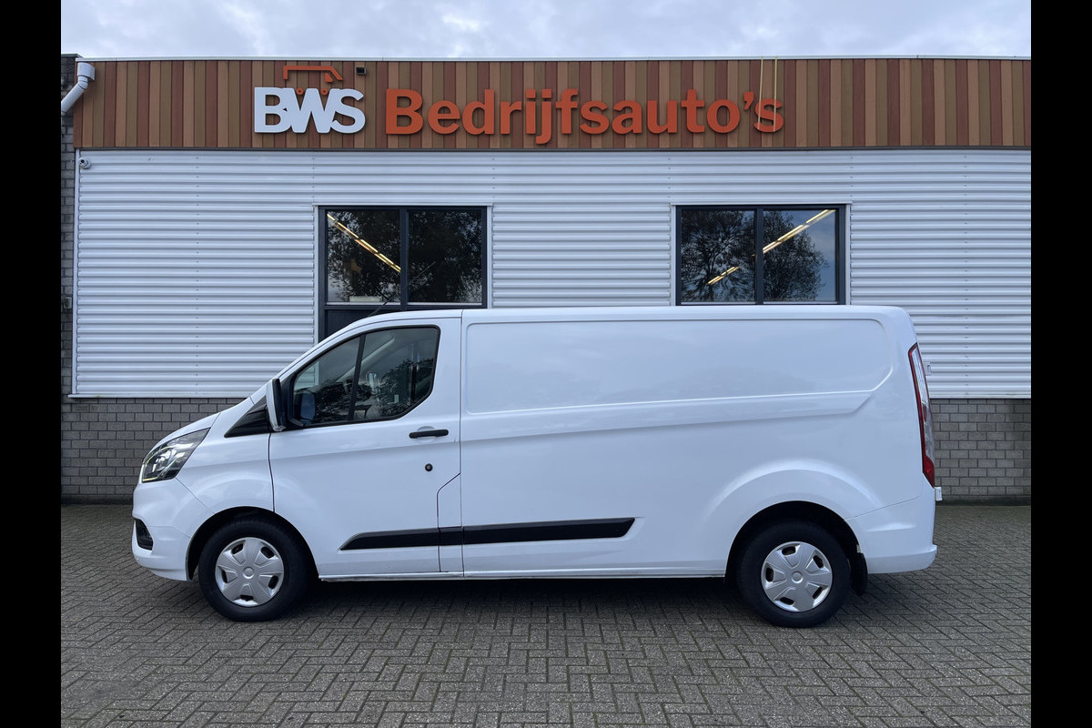 Ford Transit Custom 300 2.0 TDCI 130pk L2H1 Trend / vaste prijs rijklaar € 14.950 ex btw / euro 6 / bpm vrij / lease vanaf € 252 / airco / cruise / navi / camera / trekhaak 2700 kg ! Ford Transit Custom 300 2.0 TDCI 130pk L2H1 Trend / vaste prijs rijklaar € 14.950 ex btw / euro 6 / bpm vrij / lease vanaf € 252 / airco / cruise / navi / camera / trekhaak 2700 kg !
