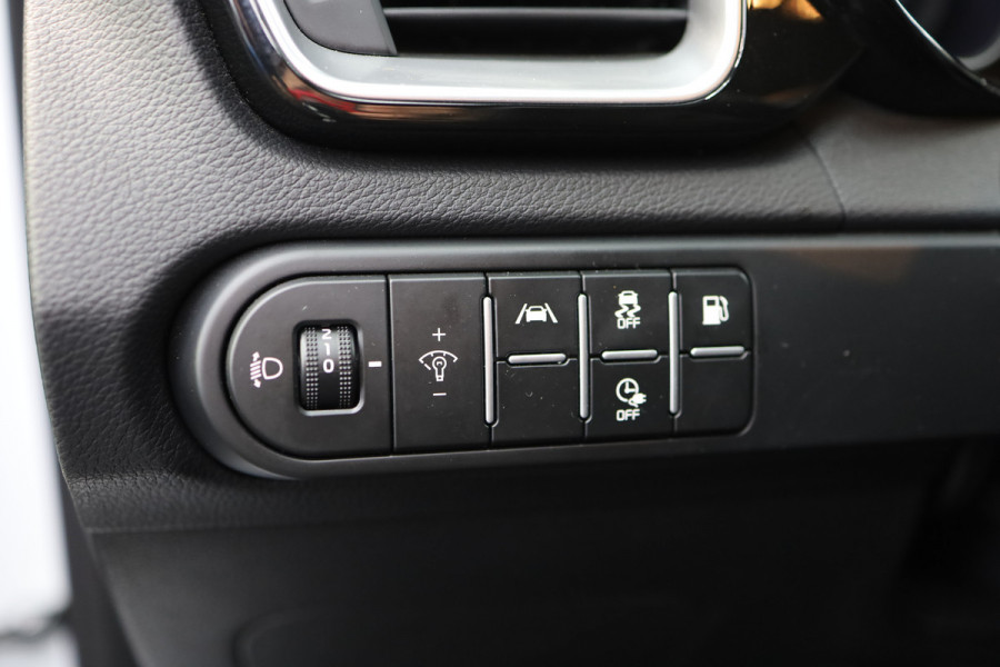 Kia Ceed Sportswagon 1.6 GDI PHEV DynamicLine | Automaat | 185 pk | Lage kosten per KM | Carplay | Achteruitrijcamera | BTW voor bedrijven verekenbaar |