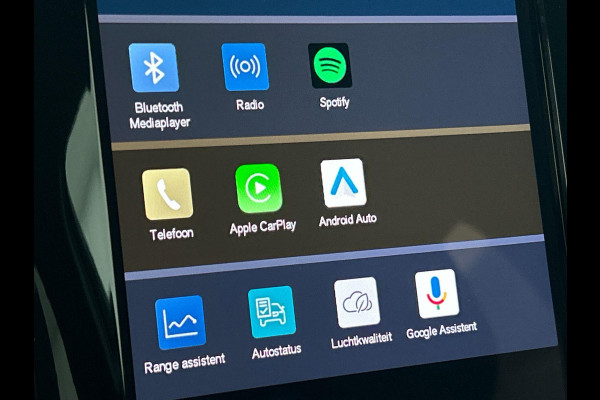 Volvo XC40 Recharge Plus 70 kWh | Navigatie | Apple Carplay/Android Auto | Climate control | Camera | Led | Parkeer sensoren | Virtual Cockpit | Cruise Control | 19"Lichtmetalen velgen | Sportstoelen