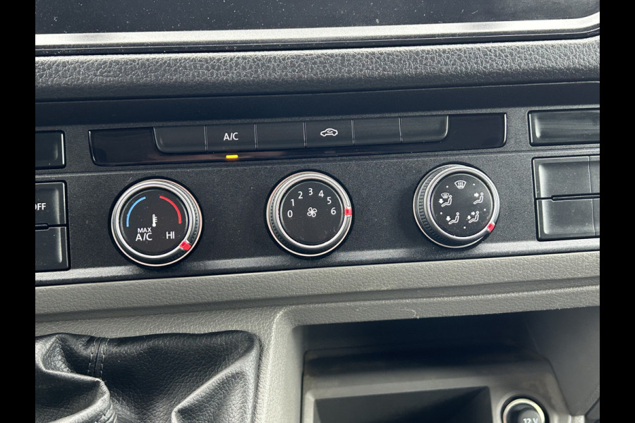 Volkswagen Crafter 35 2.0 102 PK / PICK UP / 89.094 KM !! / 1e EIGENAAR / 2.5 TONS TREKHAAK / AIRCO / CRUISE / BLUETOOTH / 3-ZITS Volkswagen Crafter 35 2.0 102 PK / PICK UP / 89.094 KM !! / 1e EIGENAAR / 2.5 TONS TREKHAAK / AIRCO / CRUISE / BLUETOOTH / 3-ZITS