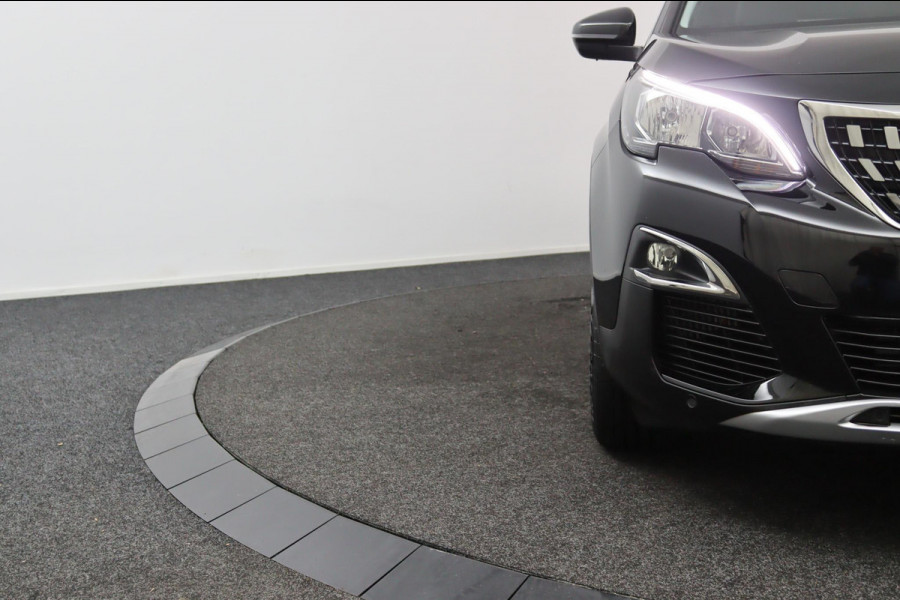 Peugeot 3008 1.2 PureTech Allure*NAVI*ECC*CRUISE*CARPLAY* Peugeot 3008 1.2 PureTech Allure*NAVI*ECC*CRUISE*CARPLAY*