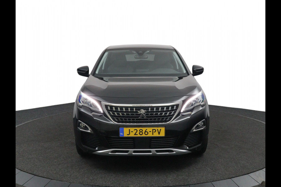 Peugeot 3008 1.2 PureTech Allure*NAVI*ECC*CRUISE*CARPLAY* Peugeot 3008 1.2 PureTech Allure*NAVI*ECC*CRUISE*CARPLAY*
