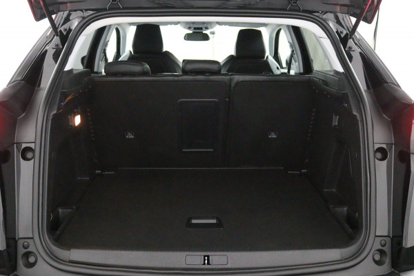 Peugeot 3008 1.2 PureTech Allure*NAVI*ECC*CRUISE*CARPLAY* Peugeot 3008 1.2 PureTech Allure*NAVI*ECC*CRUISE*CARPLAY*