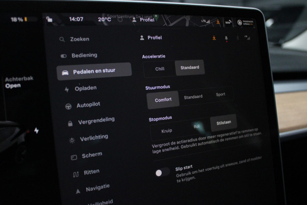 Tesla Model 3 RWD Autopilot ACC Stuurverwarm. PDC Leer Navi Panoramadak 360° Elektr. achterklep Stoelverwarming voor & achter Climate voor & achter LM velgen BTW auto! Nieuw! Tesla Model 3 RWD Autopilot ACC Stuurverwarm. PDC Leer Navi Panoramadak 360° Elektr. achterklep Stoelverwarming voor & achter Climate voor & achter LM velgen BTW auto! Nieuw!