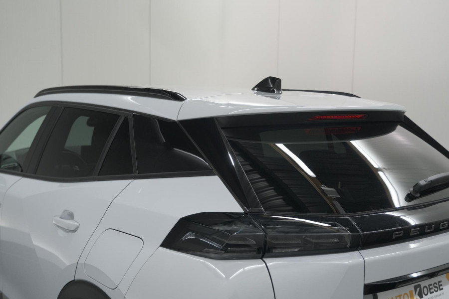 Peugeot 2008 Hybrid 136 e-DCS6 Allure | 360 Camera | Adaptieve Cruise Control | Dodehoekdetectie Peugeot 2008 Hybrid 136 e-DCS6 Allure | 360 Camera | Adaptieve Cruise Control | Dodehoekdetectie