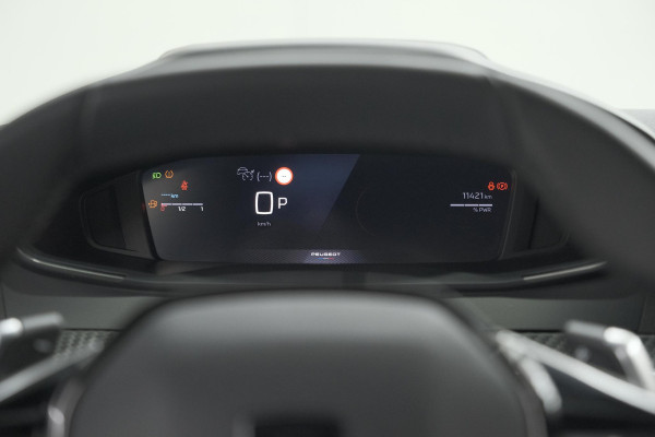 Peugeot 2008 Hybrid 136 e-DCS6 Allure | 360 Camera | Adaptieve Cruise Control | Dodehoekdetectie Peugeot 2008 Hybrid 136 e-DCS6 Allure | 360 Camera | Adaptieve Cruise Control | Dodehoekdetectie