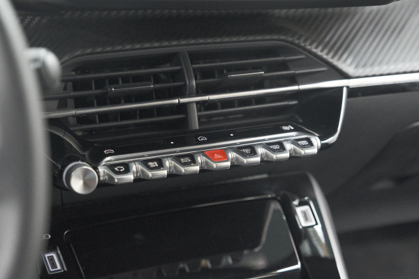 Peugeot 2008 Hybrid 136 e-DCS6 Allure | 360 Camera | Adaptieve Cruise Control | Dodehoekdetectie Peugeot 2008 Hybrid 136 e-DCS6 Allure | 360 Camera | Adaptieve Cruise Control | Dodehoekdetectie