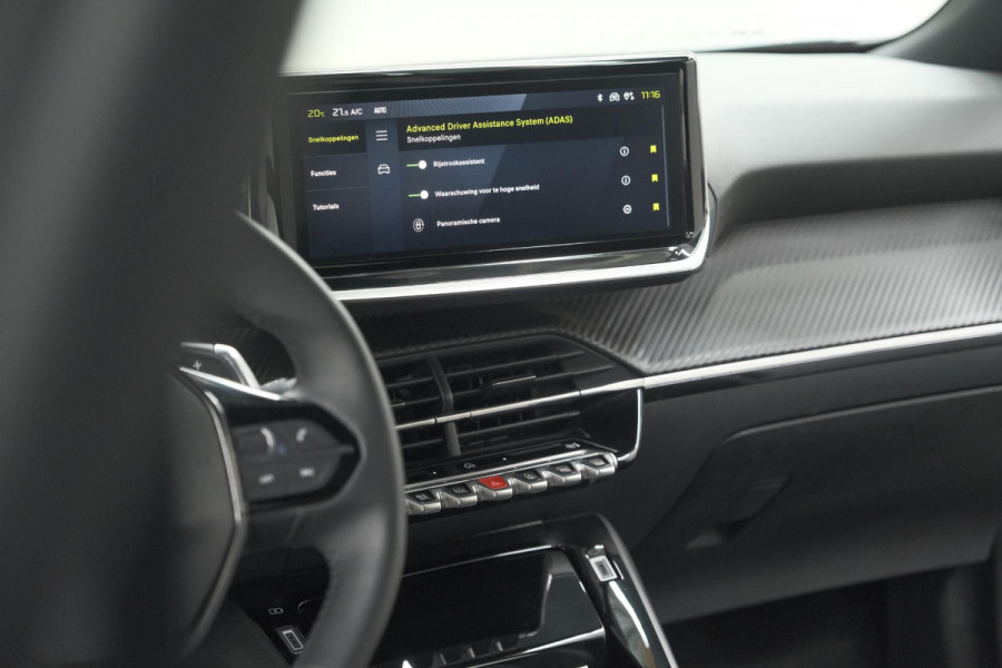 Peugeot 2008 Hybrid 136 e-DCS6 Allure | 360 Camera | Adaptieve Cruise Control | Dodehoekdetectie Peugeot 2008 Hybrid 136 e-DCS6 Allure | 360 Camera | Adaptieve Cruise Control | Dodehoekdetectie