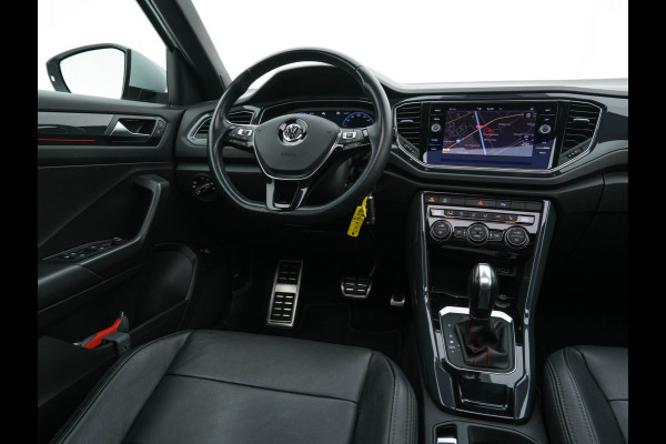 Volkswagen T-Roc 1.5 TSI R-Line Sport Business Aut. *PANO | LEATHER | FULL-LED | ADAPTIVE-CRUISE | DIGI-COCKPIT | NAVI-FULLMAP | HEATED-SPORTSEATS | AMBIENT-LIGHT | PRIVACY-GLASS | DAB+ | CARPLAY | SHIFT-PADDLES | 18''ALU* Volkswagen T-Roc 1.5 TSI R-Line Sport Business Aut. *PANO | LEATHER | FULL-LED | ADAPTIVE-CRUISE | DIGI-COCKPIT | NAVI-FULLMAP | HEATED-SPORTSEATS | AMBIENT-LIGHT | PRIVACY-GLASS | DAB+ | CARPLAY | SHIFT-PADDLES | 18''ALU*