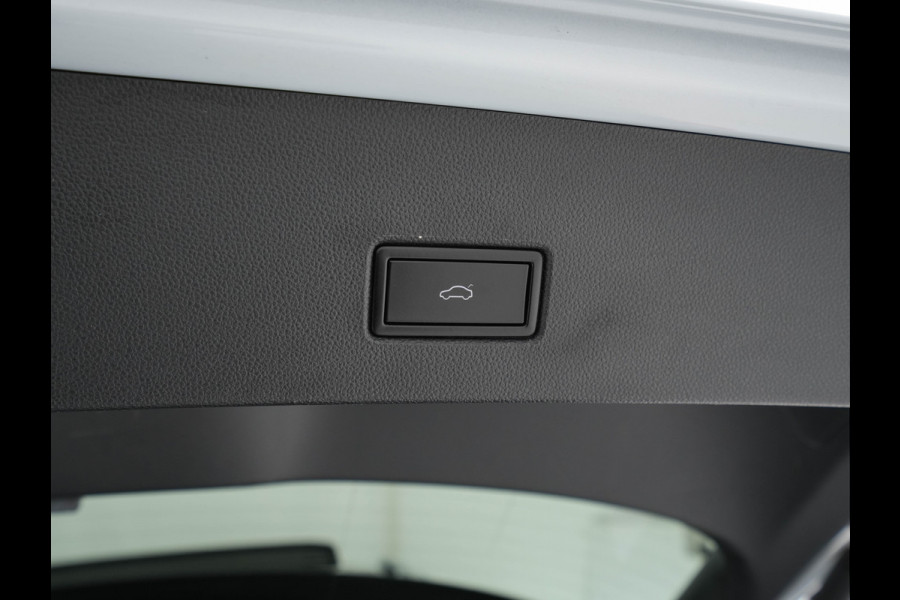 Volkswagen T-Roc 1.5 TSI R-Line Sport Business Aut. *PANO | LEATHER | FULL-LED | ADAPTIVE-CRUISE | DIGI-COCKPIT | NAVI-FULLMAP | HEATED-SPORTSEATS | AMBIENT-LIGHT | PRIVACY-GLASS | DAB+ | CARPLAY | SHIFT-PADDLES | 18''ALU* Volkswagen T-Roc 1.5 TSI R-Line Sport Business Aut. *PANO | LEATHER | FULL-LED | ADAPTIVE-CRUISE | DIGI-COCKPIT | NAVI-FULLMAP | HEATED-SPORTSEATS | AMBIENT-LIGHT | PRIVACY-GLASS | DAB+ | CARPLAY | SHIFT-PADDLES | 18''ALU*