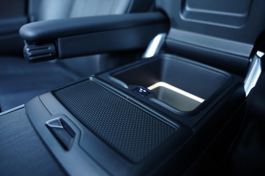 Land Rover Range Rover D350 Autobiography Facelift Meridian Signature Land Rover Range Rover D350 Autobiography Facelift Meridian Signature