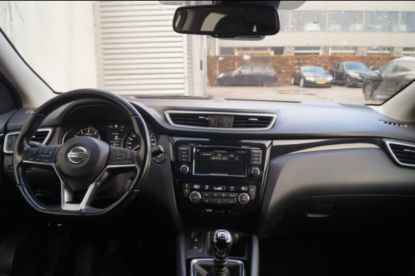 Nissan QASHQAI 1.3 DIG-T 140pk N-Connecta -PANO-ECC-CAM-TREKHAAK- Nissan QASHQAI 1.3 DIG-T 140pk N-Connecta -PANO-ECC-CAM-TREKHAAK-