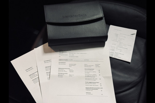 Mercedes-Benz V-Klasse 250d Lang DC AMG-Line | Mbux | Burmester | Trekhaak Mercedes-Benz V-Klasse 250d Lang DC AMG-Line | Mbux | Burmester | Trekhaak