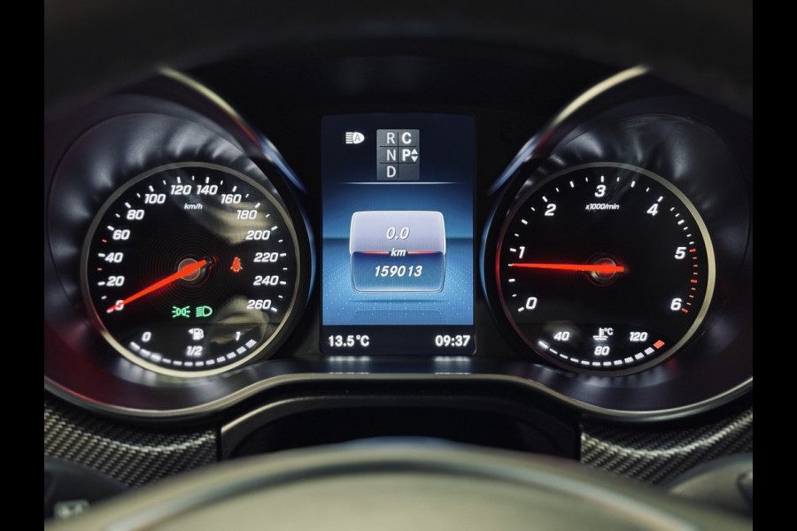 Mercedes-Benz V-Klasse 250d Lang DC AMG-Line | Mbux | Burmester | Trekhaak Mercedes-Benz V-Klasse 250d Lang DC AMG-Line | Mbux | Burmester | Trekhaak