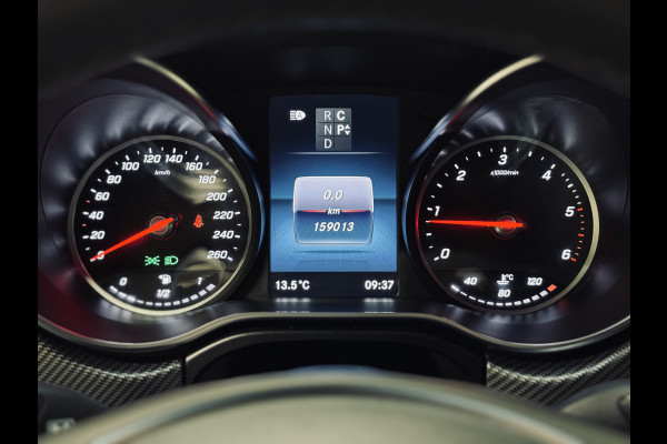 Mercedes-Benz V-Klasse 250d Lang DC AMG-Line | Mbux | Burmester | Trekhaak Mercedes-Benz V-Klasse 250d Lang DC AMG-Line | Mbux | Burmester | Trekhaak