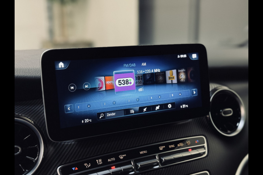 Mercedes-Benz V-Klasse 250d Lang DC AMG-Line | Mbux | Burmester | Trekhaak Mercedes-Benz V-Klasse 250d Lang DC AMG-Line | Mbux | Burmester | Trekhaak