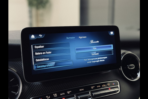 Mercedes-Benz V-Klasse 250d Lang DC AMG-Line | Mbux | Burmester | Trekhaak Mercedes-Benz V-Klasse 250d Lang DC AMG-Line | Mbux | Burmester | Trekhaak