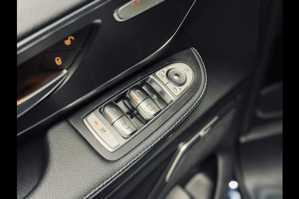 Mercedes-Benz V-Klasse 250d Lang DC AMG-Line | Mbux | Burmester | Trekhaak Mercedes-Benz V-Klasse 250d Lang DC AMG-Line | Mbux | Burmester | Trekhaak
