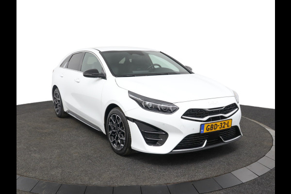 Kia ProCeed 1.5 T-GDi GT-Line Apple Carplay/Android Auto - Cruise Control - Dodehoekdetectie - Navigatie - Stuur/Stoelverwarming - Fabrieksgarantie tot 06-2031 Kia ProCeed 1.5 T-GDi GT-Line Apple Carplay/Android Auto - Cruise Control - Dodehoekdetectie - Navigatie - Stuur/Stoelverwarming - Fabrieksgarantie tot 06-2031