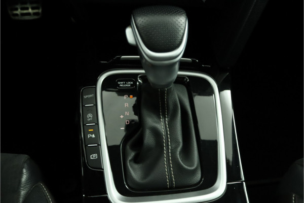 Kia ProCeed 1.5 T-GDi GT-Line Apple Carplay/Android Auto - Cruise Control - Dodehoekdetectie - Navigatie - Stuur/Stoelverwarming - Fabrieksgarantie tot 06-2031 Kia ProCeed 1.5 T-GDi GT-Line Apple Carplay/Android Auto - Cruise Control - Dodehoekdetectie - Navigatie - Stuur/Stoelverwarming - Fabrieksgarantie tot 06-2031