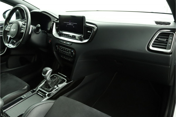 Kia ProCeed 1.5 T-GDi GT-Line Apple Carplay/Android Auto - Cruise Control - Dodehoekdetectie - Navigatie - Stuur/Stoelverwarming - Fabrieksgarantie tot 06-2031 Kia ProCeed 1.5 T-GDi GT-Line Apple Carplay/Android Auto - Cruise Control - Dodehoekdetectie - Navigatie - Stuur/Stoelverwarming - Fabrieksgarantie tot 06-2031