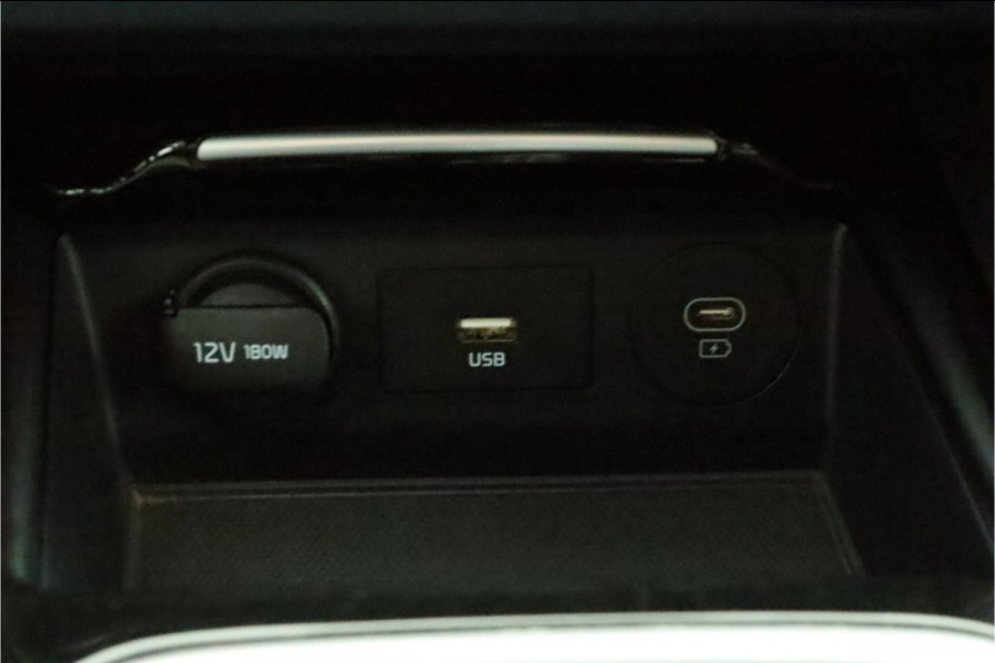 Kia ProCeed 1.5 T-GDi GT-Line Apple Carplay/Android Auto - Cruise Control - Dodehoekdetectie - Navigatie - Stuur/Stoelverwarming - Fabrieksgarantie tot 06-2031 Kia ProCeed 1.5 T-GDi GT-Line Apple Carplay/Android Auto - Cruise Control - Dodehoekdetectie - Navigatie - Stuur/Stoelverwarming - Fabrieksgarantie tot 06-2031