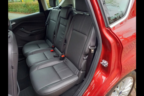 Ford C-MAX 1.5 EcoBoost 150-pk Titanium Automaat 1500 kg geremd aanhangwagen gewicht Ford C-MAX 1.5 EcoBoost 150-pk Titanium Automaat 1500 kg geremd aanhangwagen gewicht