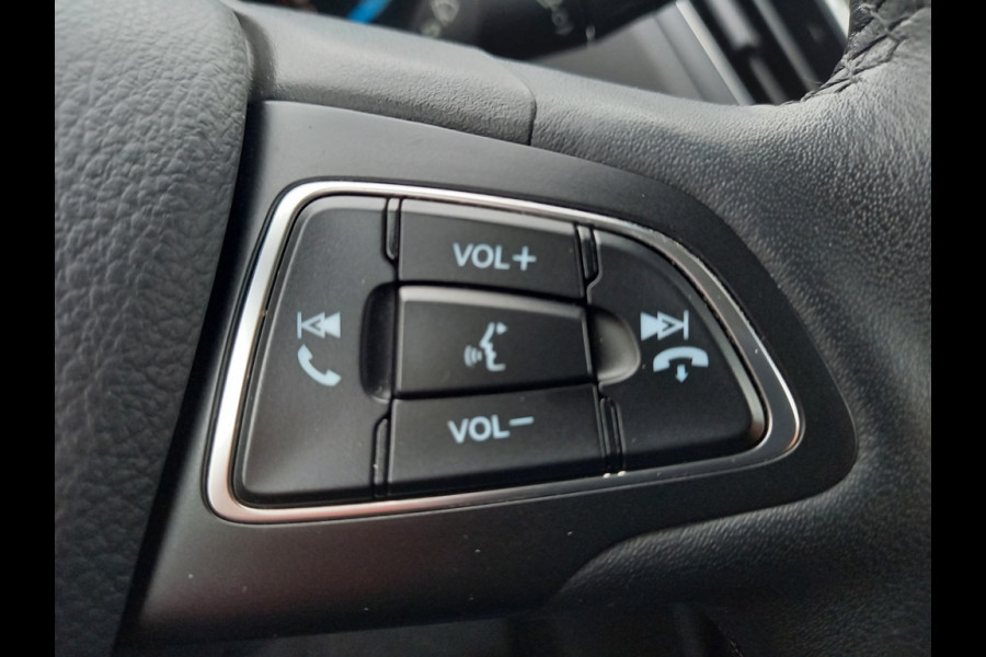 Ford C-MAX 1.5 EcoBoost 150-pk Titanium Automaat 1500 kg geremd aanhangwagen gewicht Ford C-MAX 1.5 EcoBoost 150-pk Titanium Automaat 1500 kg geremd aanhangwagen gewicht