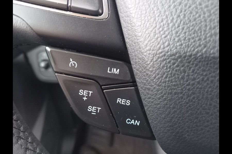 Ford C-MAX 1.5 EcoBoost 150-pk Titanium Automaat 1500 kg geremd aanhangwagen gewicht Ford C-MAX 1.5 EcoBoost 150-pk Titanium Automaat 1500 kg geremd aanhangwagen gewicht