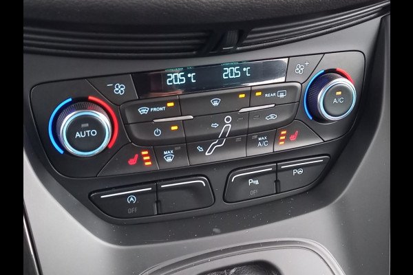 Ford C-MAX 1.5 EcoBoost 150-pk Titanium Automaat 1500 kg geremd aanhangwagen gewicht Ford C-MAX 1.5 EcoBoost 150-pk Titanium Automaat 1500 kg geremd aanhangwagen gewicht