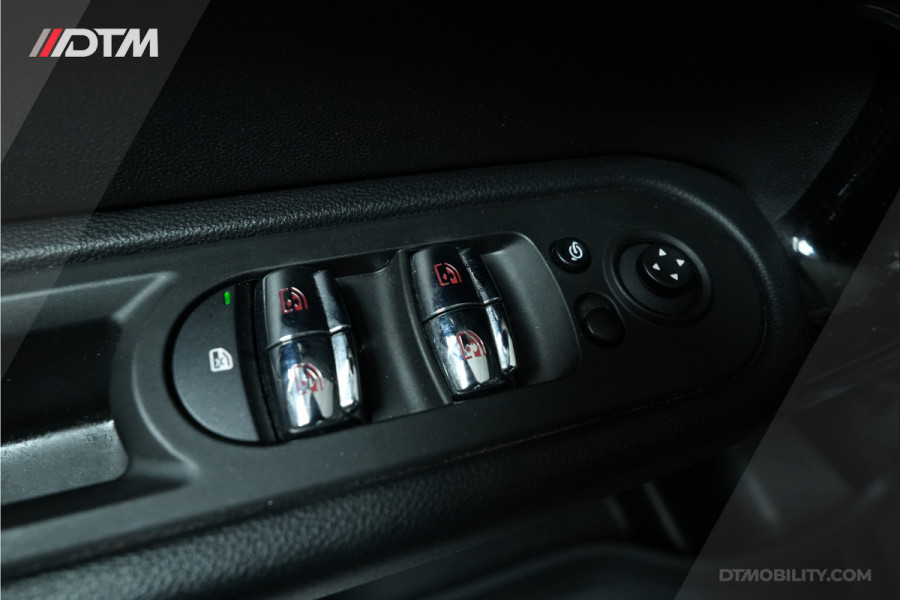 MINI Countryman 1.5 Cooper Northwood | Panoramadak | Head-up Display | Leder MINI Countryman 1.5 Cooper Northwood | Panoramadak | Head-up Display | Leder