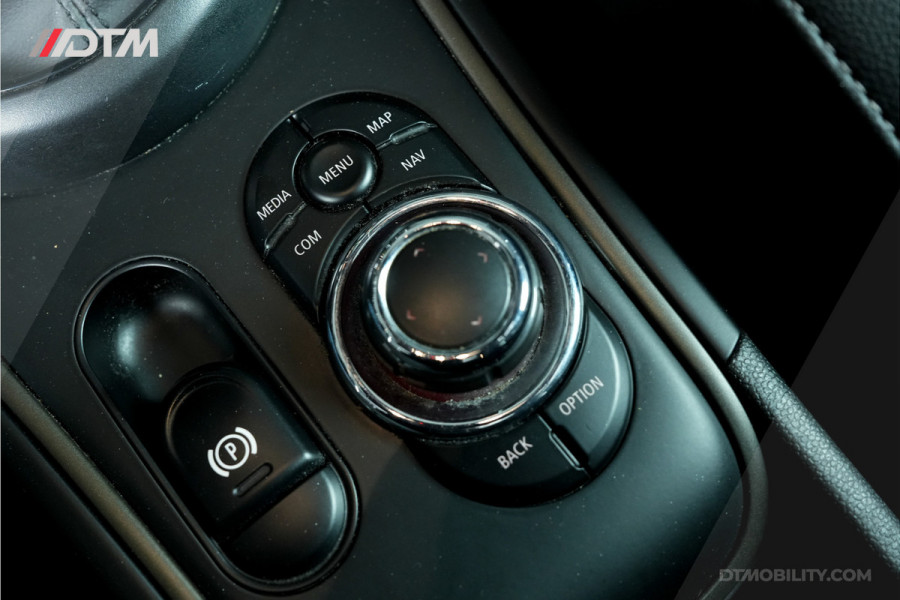 MINI Countryman 1.5 Cooper Northwood | Panoramadak | Head-up Display | Leder MINI Countryman 1.5 Cooper Northwood | Panoramadak | Head-up Display | Leder