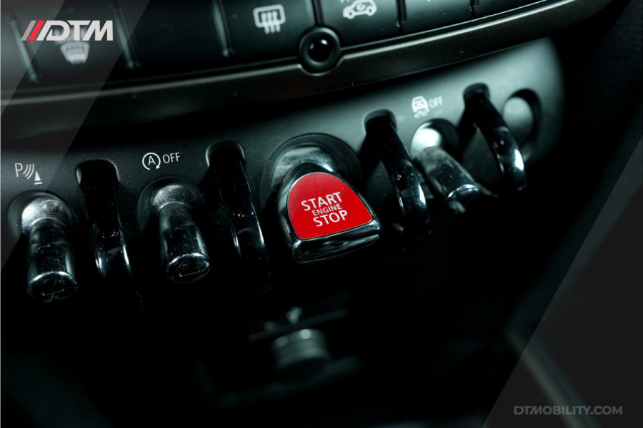 MINI Countryman 1.5 Cooper Northwood | Panoramadak | Head-up Display | Leder MINI Countryman 1.5 Cooper Northwood | Panoramadak | Head-up Display | Leder